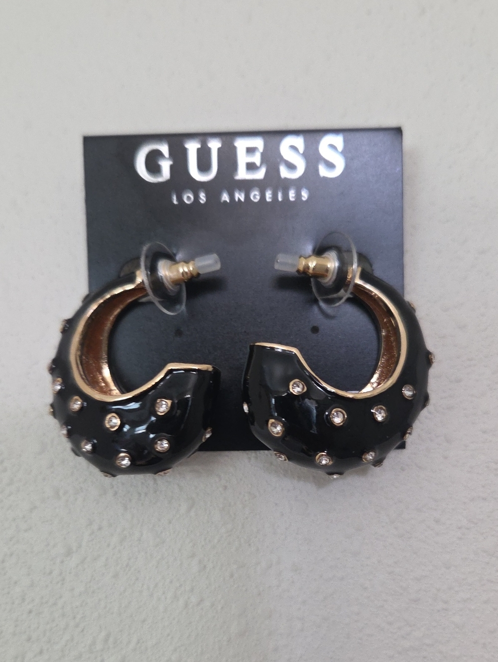 GUESS Black Enamel Hoop Earrings with Gold-Tone Studs and Crystals